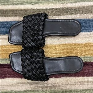 Black Braided Women's Slide Sandals